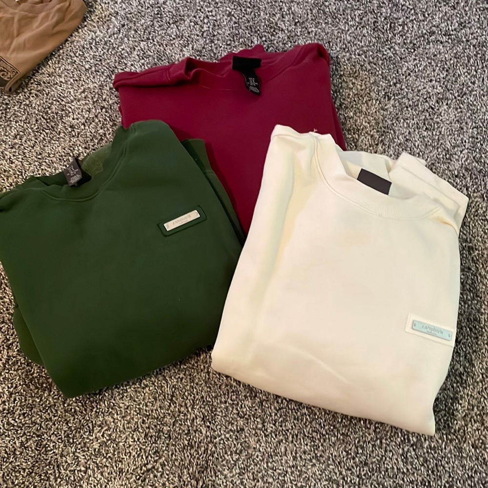 Set of three medium size H&M sweatshirts